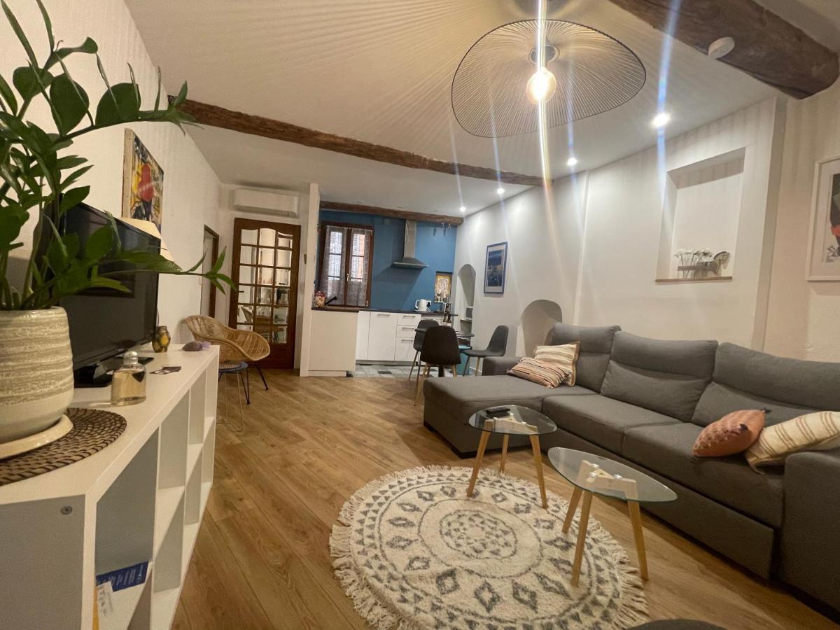 Coeur Vieux Joli Traversant Appartement